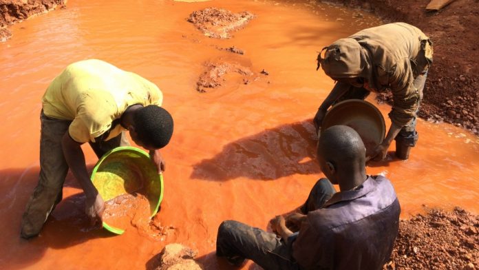 Gold rush: UN experts say much of illegal gold exported from Congo is overseen by armed groups