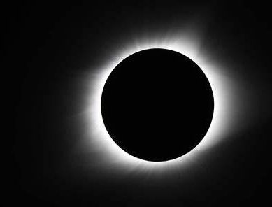 Why before total solar eclipse temperature drops, birds and insects sing and ambient light becomes otherworldly