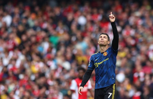 Arsenal fans give CR7 moving tribute as he returns after son’s tragic death to lead Man United vs Gunners