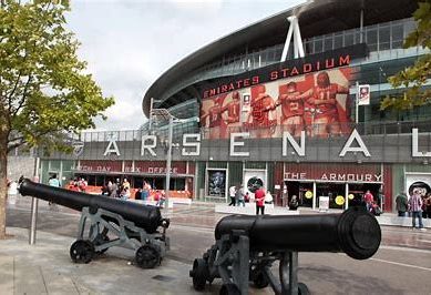 Arsenal spends, but questions remain about how big money will shape Gunners’ push for elite league