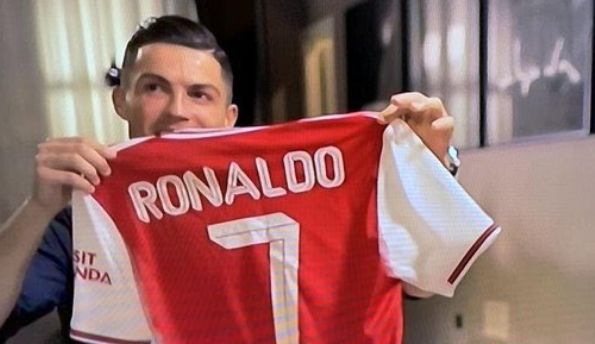 Ronaldo to Arsenal? Pundit jokes about God and (Gabriel) Jesus pairing in Gunners’ attack