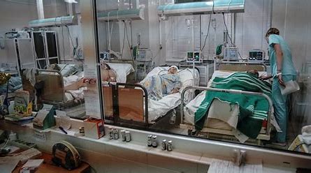 WHO reports worsening Ukraine health crisis amid Russian shelling, burn-out and winter