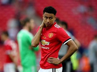 Ex-Man United ace Jesse Lingard opens up on how struggle with alcohol, mum’s depression affected his game