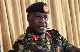 Kenya’s retiring military boss Gen Kibochi salutes KDF soldiers serving in conflict theatres in Africa
