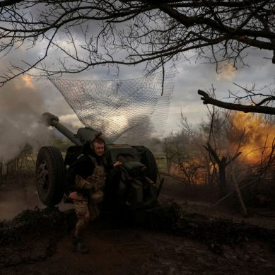 Reports: Ukrainian army uproots enemy forces from Bakhmut with 100,000 Russian troops killed