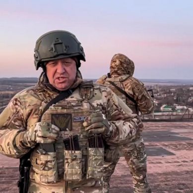 Fear rises in Moscow as Russian mercenary head plots ouster of army chiefs and…President Putin