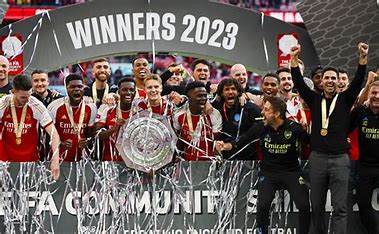 Arsenal set stage for feisty Premier League rivalry with Man City after dramatic Community Shield win