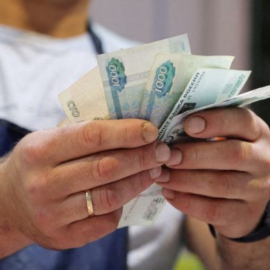Russian central bank jacks up rates to 12pc to support rouble, battered by Ukraine war and sanctions