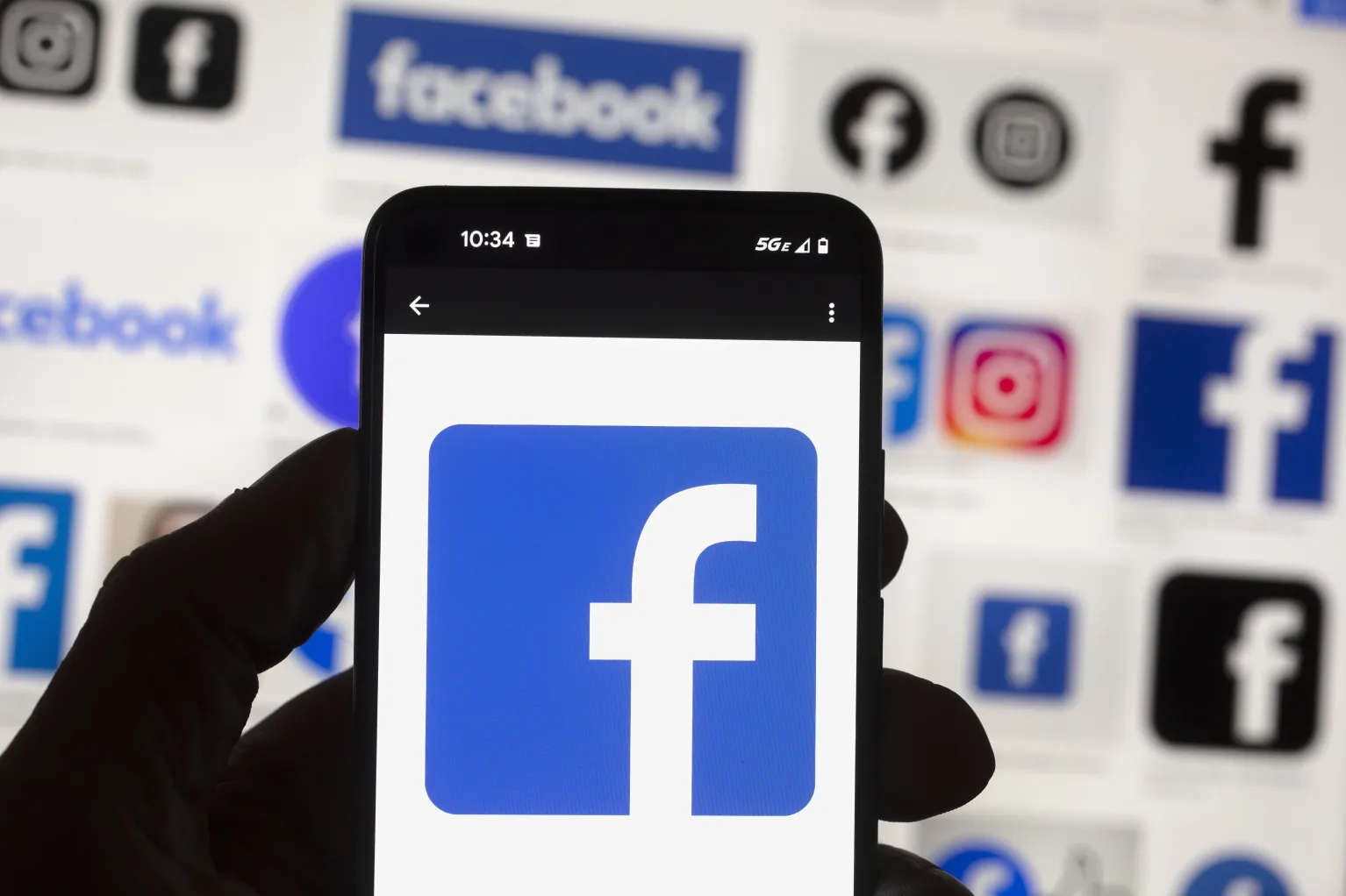 Decent work, decent pay: Facebook staff in Kenya accuse Meta of piddling in pay talks