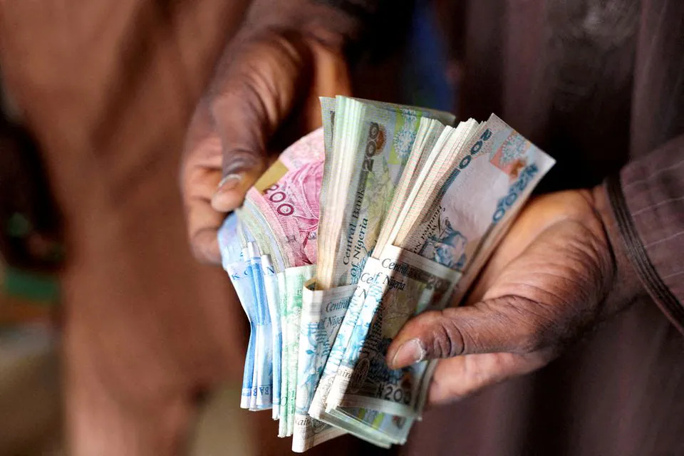 Nigerian, Kenyan and Ugandan currencies tumble further against US dollar in January