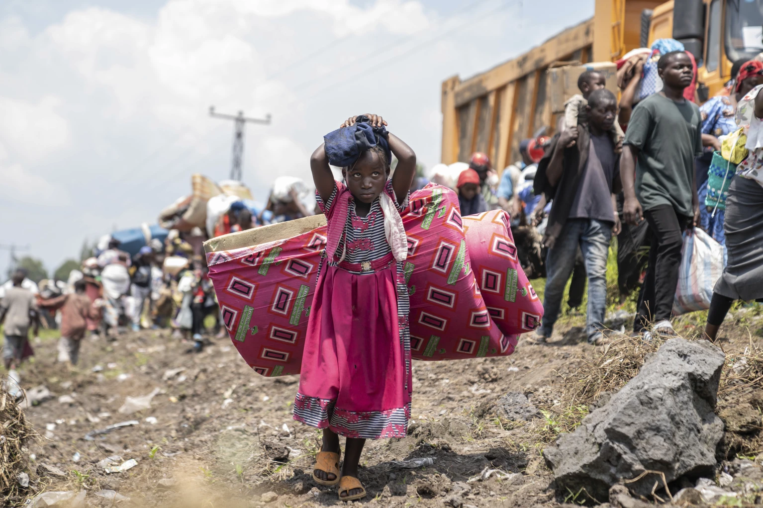 Residents of eastern DR Congo flee fearing M23 rebels are on verge of taking control of Goma