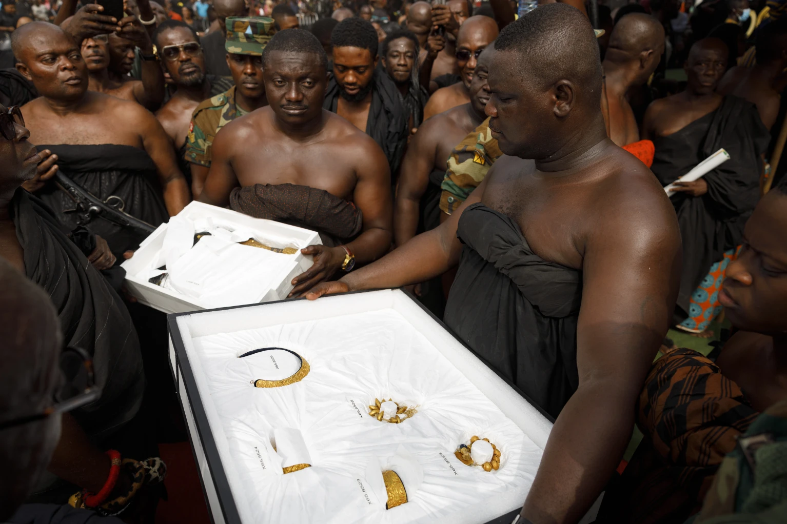 Ghana artifacts looted from Asante Kingdom 150 years ago by British forces returned by US museum
