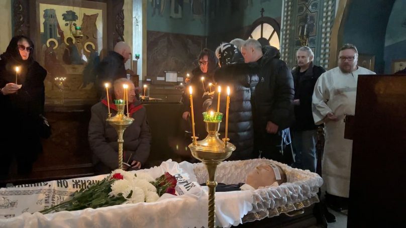 Navalny’s parents bury son as thousands chant name of fiercest critic of Russian President Putin