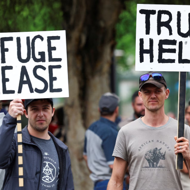 White South Africans scramble for exile in US as non-white refugees are deported on Trump orders