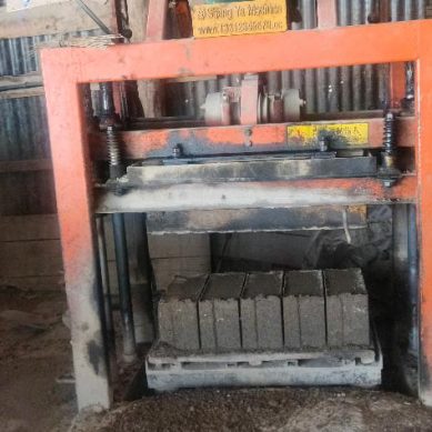How experience in masonry became the seed that powers block-making factory in Central Maragoli, Vihiga