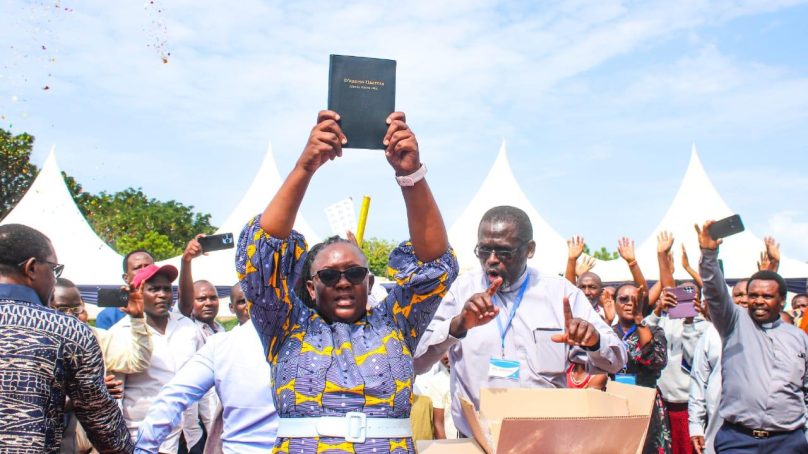 Bible Translation and Literacy organisation launches Waata language New Testament Bible