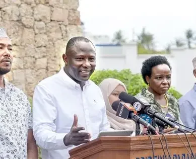 Kenya’s elections agency chair says he’s ‘encouraged’ with number of new voters