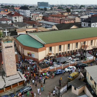 Domino effect: Nigeria’s neighbours close borders after Trump threatens military action against Christian persecutors