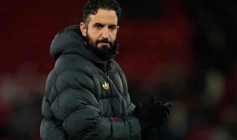 Draw with Leeds earns Man United boss sack: One of biggest jobs in club football vacant, again!