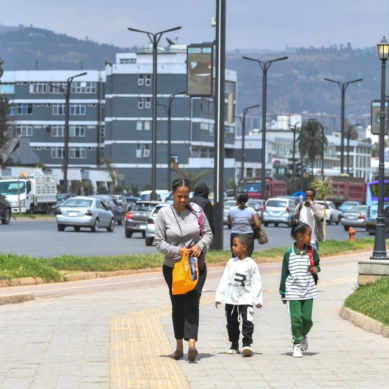 Ethiopia prioritises environmental conservation as it embraces paper-bags as single-use plastic ban takes effect