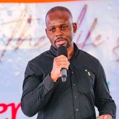 Senator says corruption in Kenya has hit ‘emergency’ level, wants President Ruto to crack whip to save economy