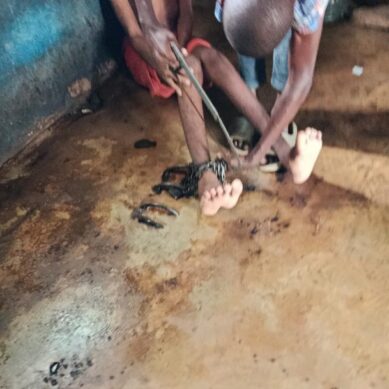 Police in Kwale County rescue mental patient detained and chained by witchdoctor for five months