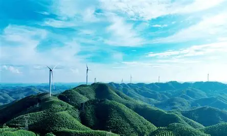 Artificial intelligence boom in China accelerates transformation and advances in green energy