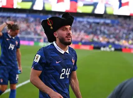 Why and how France, expected to win the World Cup, lost the semi-final match against itself