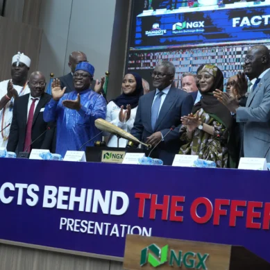 Africa’s richest man Aliko Dangote opens biggest oil refinery to public ownership
