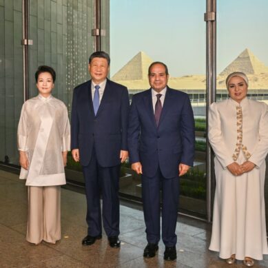 President Xi, wife Peng Liyuan and their host Fattah El-Sisi visit Grand Egyptian Museum
